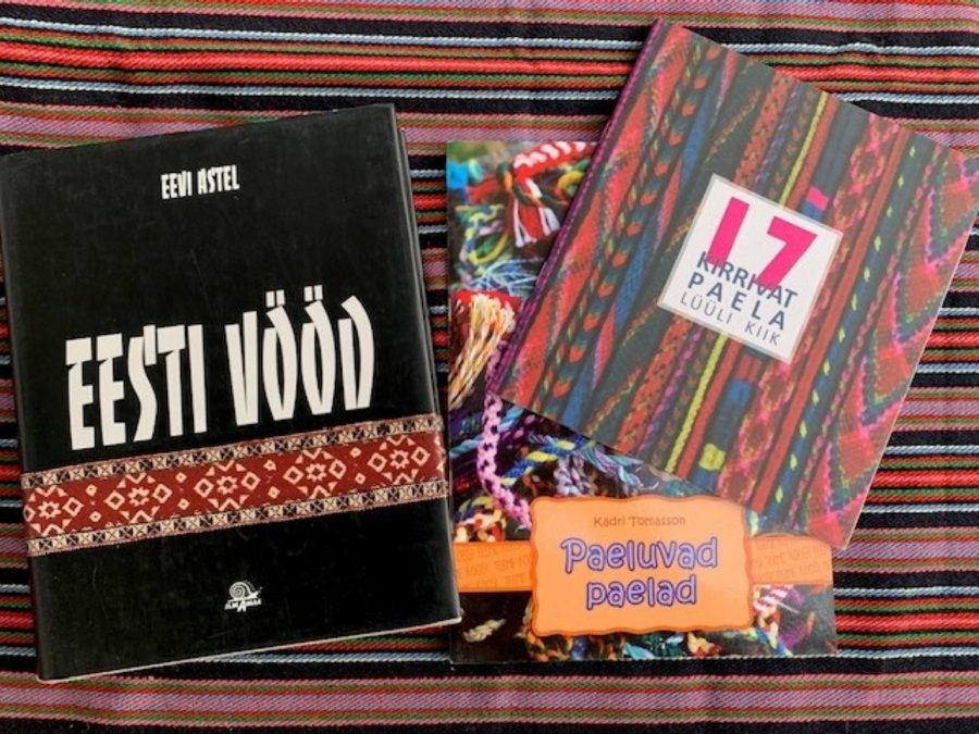 Virolaista nauhakirjallisuutta