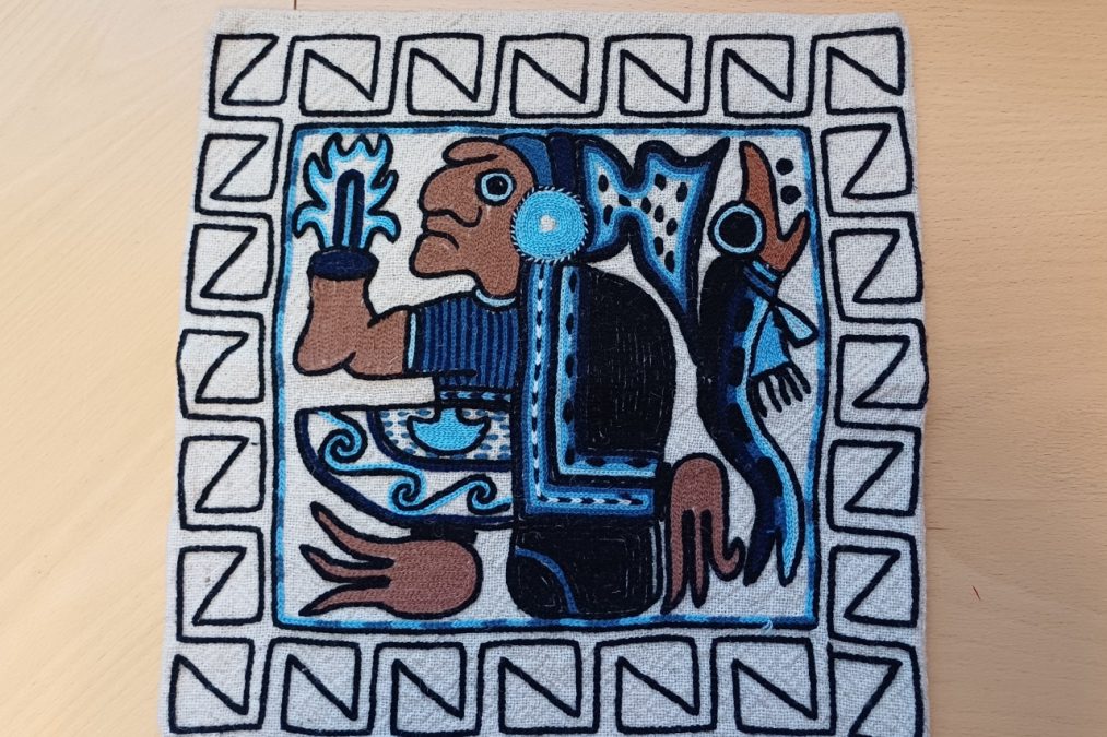 käsinkirjottu tyynynpäällinen